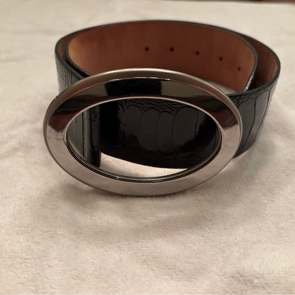Dolce & Gabanna 32” crocodile embossed black leather belt w/ silver oval buckle